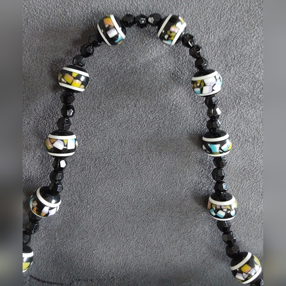 BLACK SATIN BEADED EVENING BAG - Picture 3 of 6